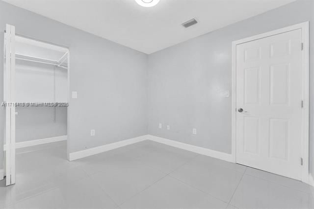 Building Photo - West Lake Drive, Hialeah, FL 33015 - 3 BR ...