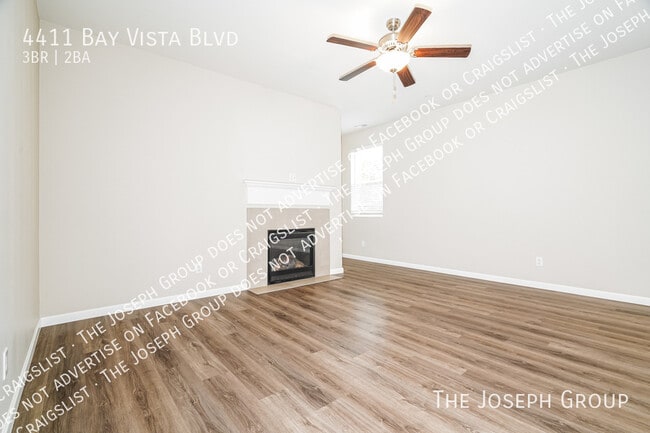 Building Photo - 4411 Bay Vista Blvd