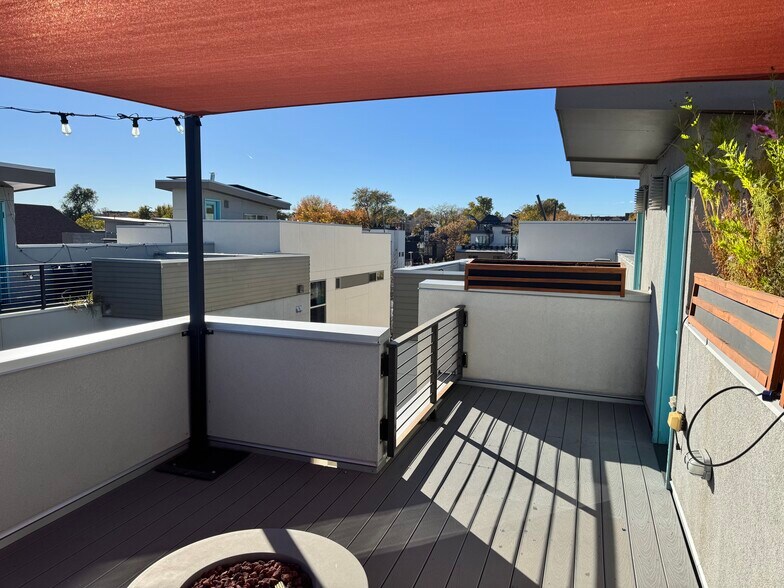 Building Photo - 3632 Navajo St