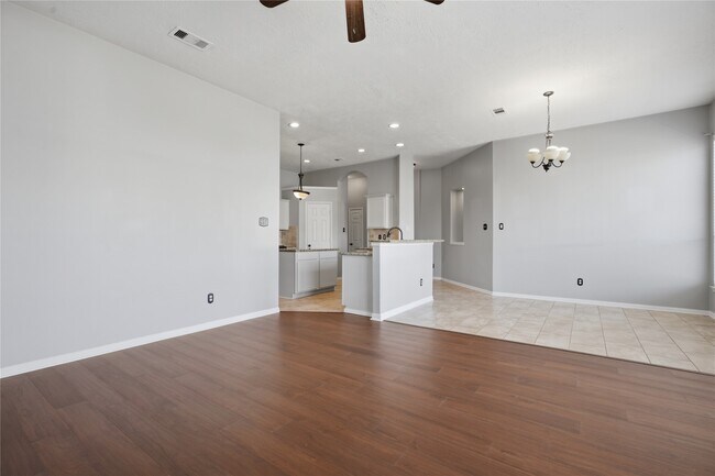 Building Photo - 3206 Ivory Pointe Dr