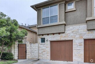 Building Photo - 3406 Menchaca Rd