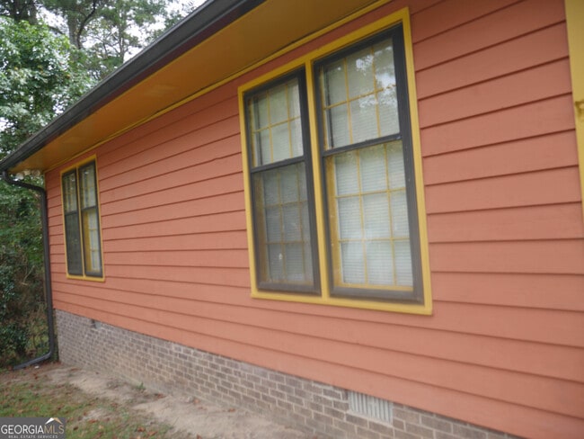 Building Photo - 6451 Edenfield Dr