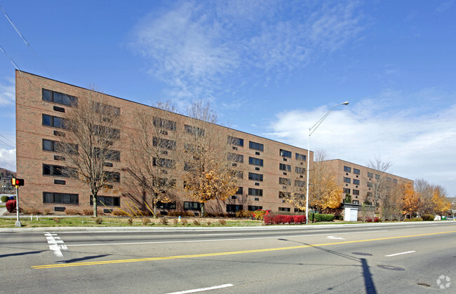 Primary Photo - Charles Seivers Towers