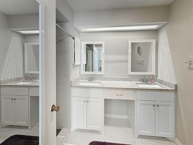 Building Photo - 214 Samuel Blvd