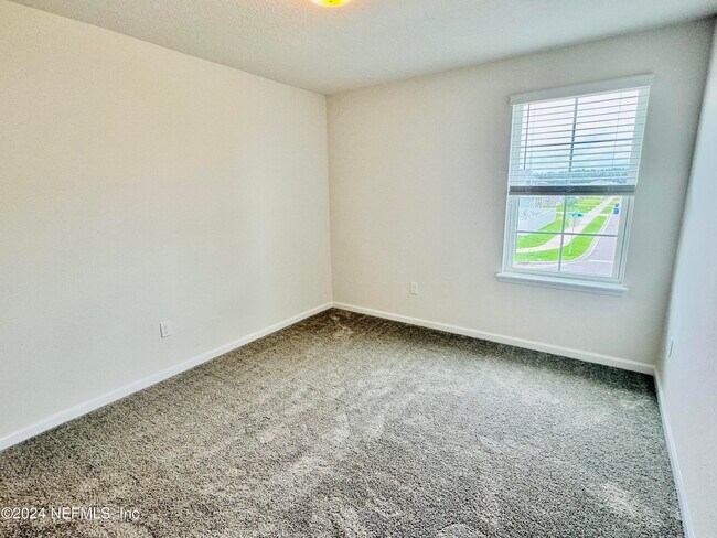 Building Photo - 5108 Angel Lake Dr