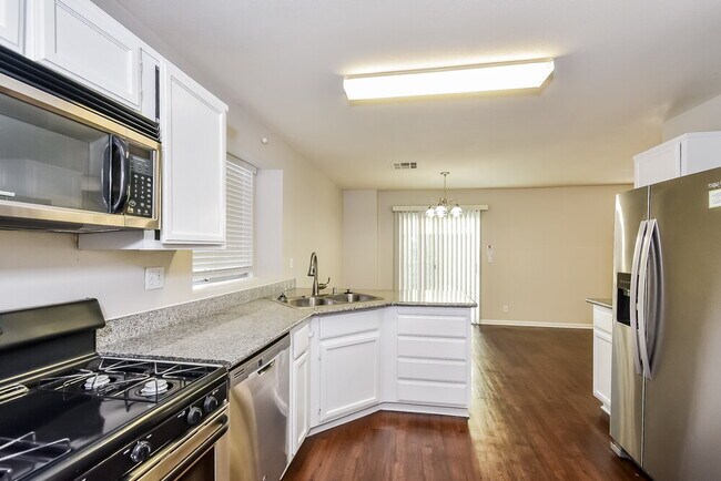 Building Photo - 3705 Copper Keg Ct