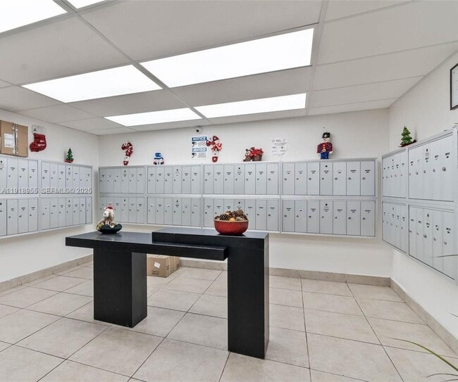 Building Photo - 14250 SW 62nd St