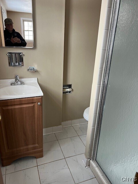 Building Photo - 4593 Brookhill Dr S