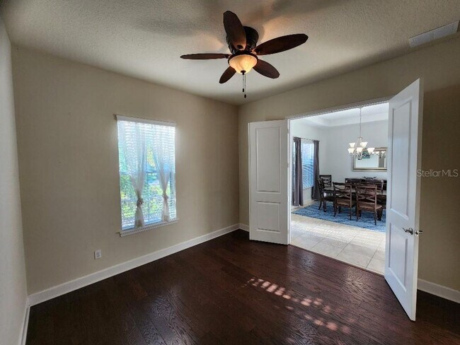 Building Photo - Beautiful Port Orange 4 Bedroom 2 Bathroom Pool Home