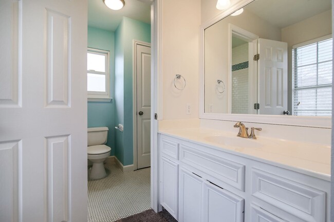 Building Photo - Remarkable in Round Rock!