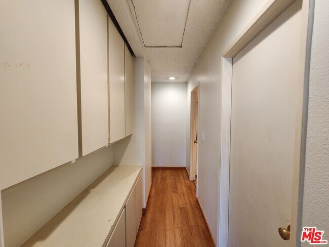 Building Photo - 148 Casuda Canyon Dr