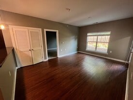 Building Photo - 2197 Nolensville Pike