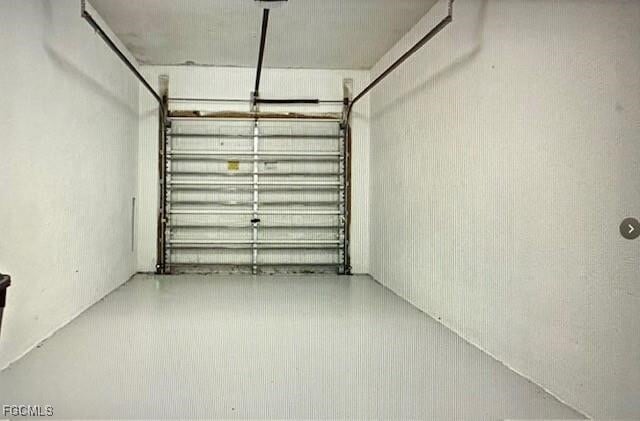 Building Photo - 16198 Via Solera Cir