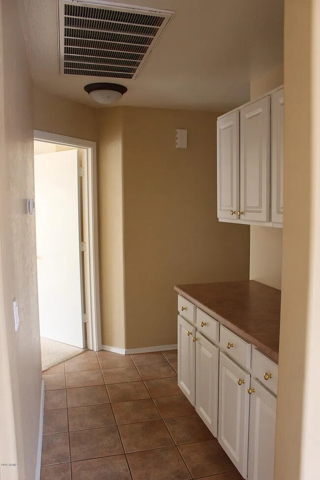 Building Photo - 16036 N 11th Ave