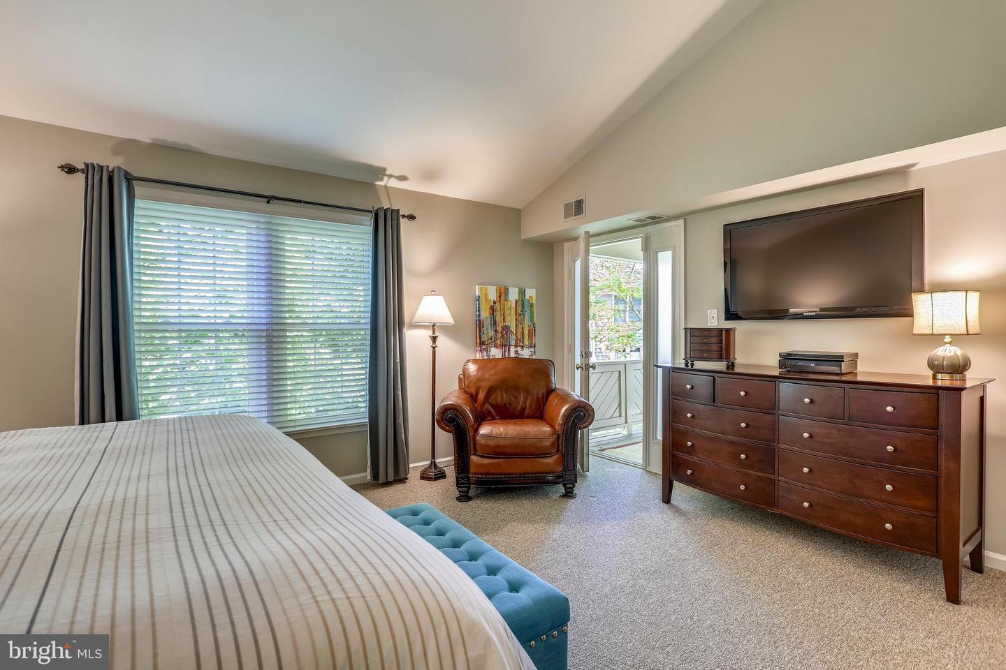Building Photo - 5717 Balsam Grove Ct