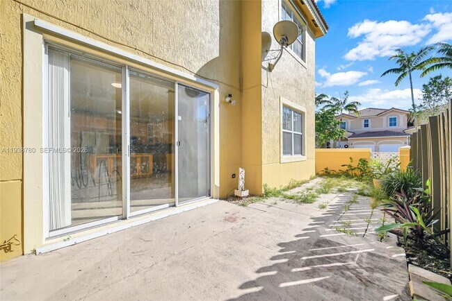 Building Photo - 11412 SW 137th Pl