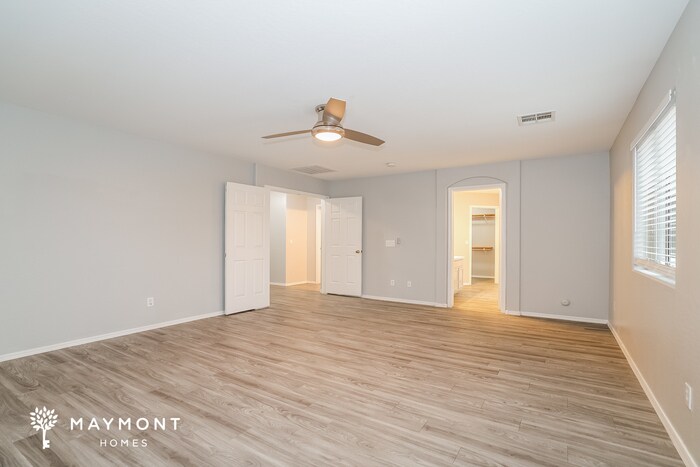 Building Photo - 44265 Roth Rd