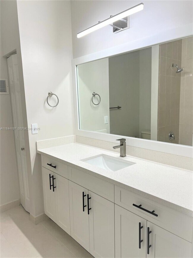 Building Photo - 2731 NE 3rd Dr