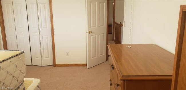 Building Photo - 15032 Woodsong Dr