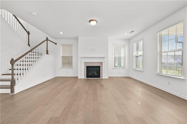 Building Photo - 4541 Encore Blvd