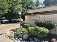 Building Photo - 22330 Victory Blvd