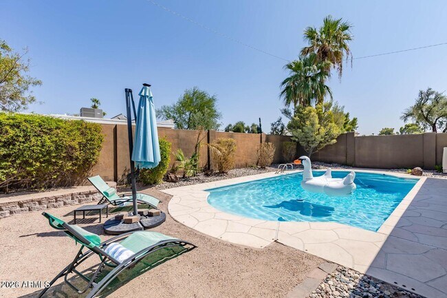 Building Photo - 5225 N 83rd Pl