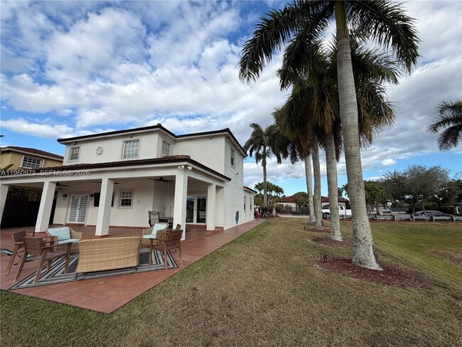 Building Photo - 6762 SW 157th Ct