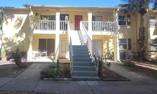 Building Photo - 7519 Dolonita Dr