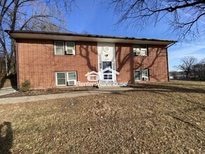 Building Photo - 229 College Ave