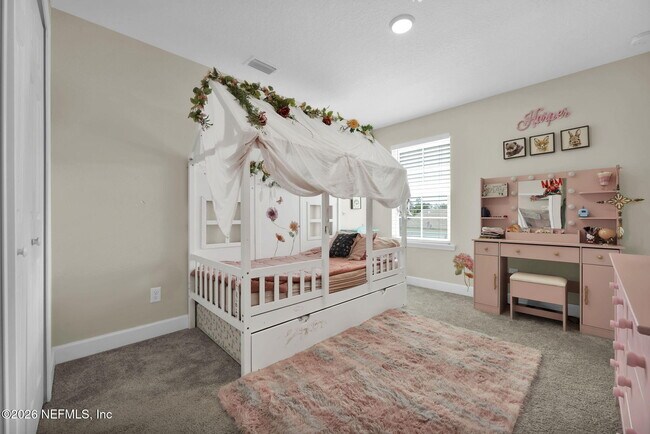 Building Photo - 409 Honeycomb Trl