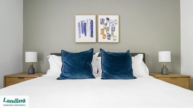 Building Photo - 2030 Northcliffe Dr