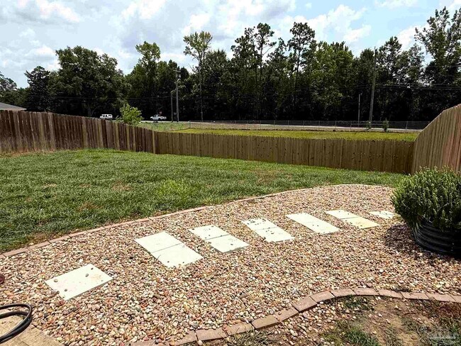 Building Photo - 1719 Paisleigh Dr
