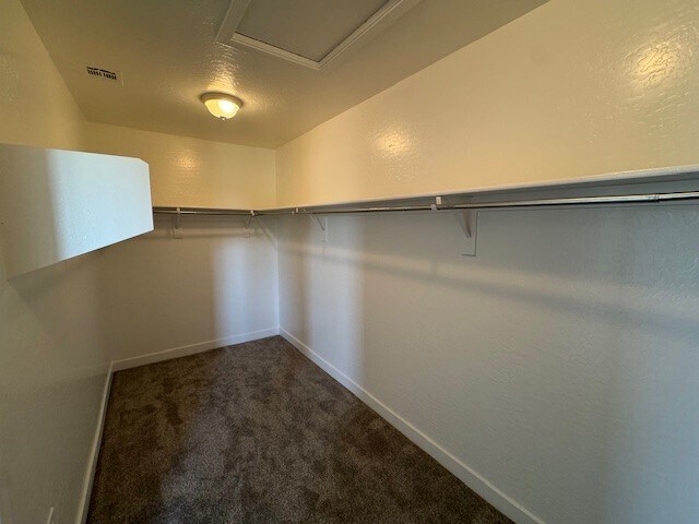 Building Photo - 3651 E Leslie Dr