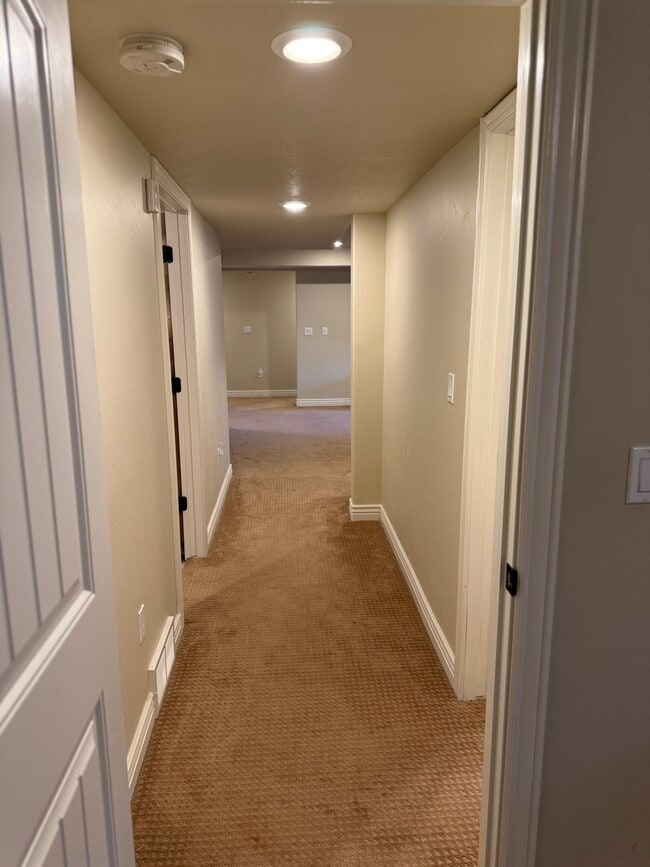 Building Photo - 1213 St Joseph St