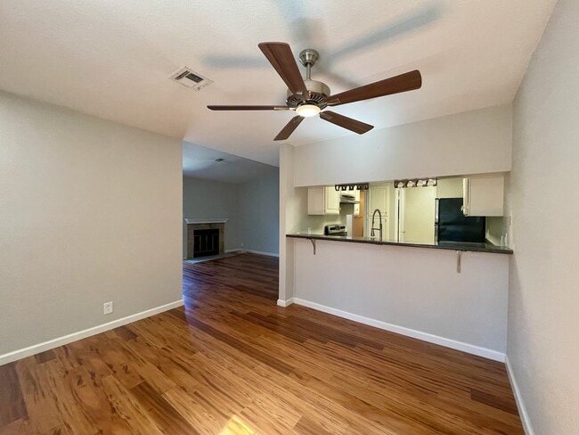 Building Photo - 480 Canyon Oaks Dr