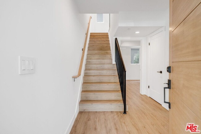 Building Photo - 1433 S Crescent Heights Blvd