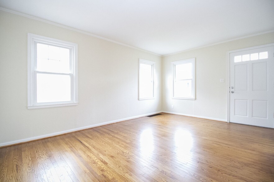 Building Photo - 1137 Cribb St