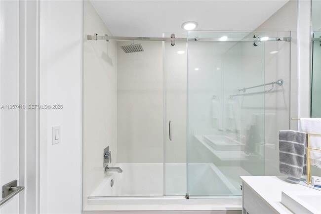 Building Photo - 55 SW 9th St