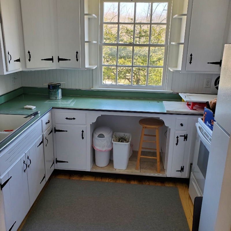 Building Photo - 1098 Creek Rd