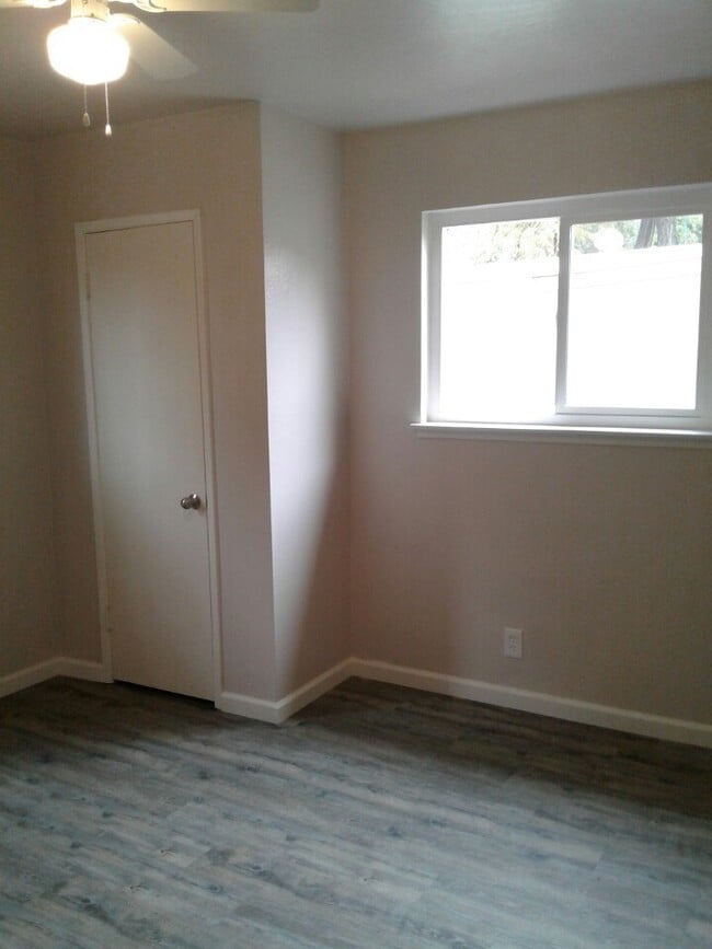 Building Photo - STOP BY, PEEK THROUGH THE WINDOWS AND EXPLORE THE AREA!