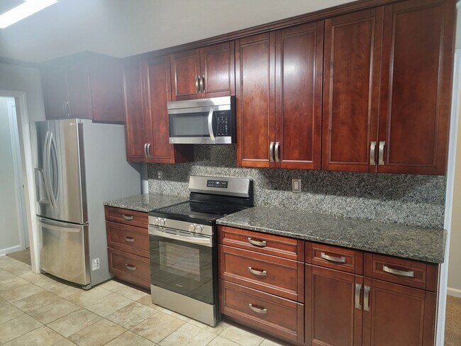 Building Photo - Creek Bend - Columbia County