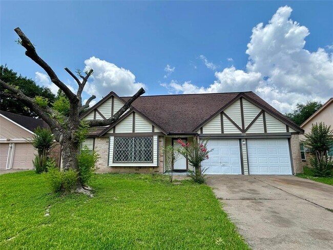 Primary Photo - 2111 Landcircle Ct