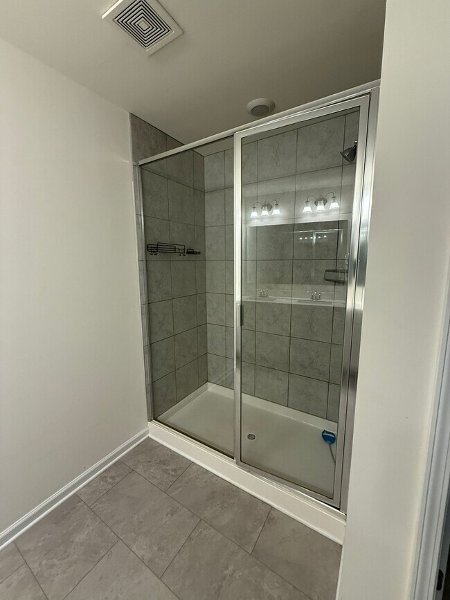 Building Photo - 7339 Wheyfield Dr
