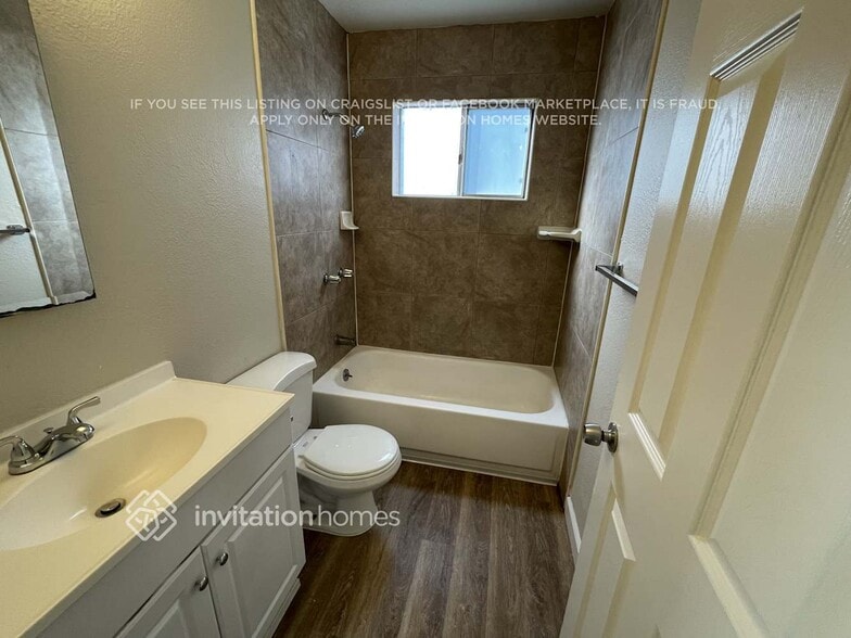 Building Photo - 267 Bowline Dr