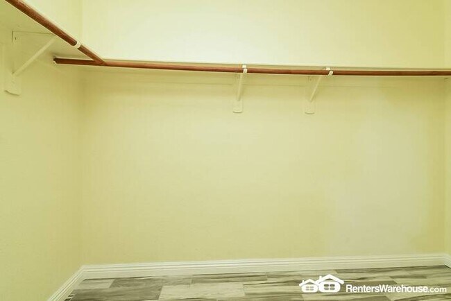 Building Photo - Spacious updated 3 Bed, 2 Bath home in Tuc...