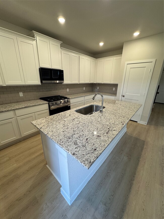 Building Photo - 2978 Pk Hl Ln