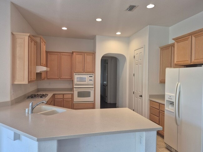 Building Photo - Coming Soon Beautiful 4 bedroom plus office with 3 Full bathrooms