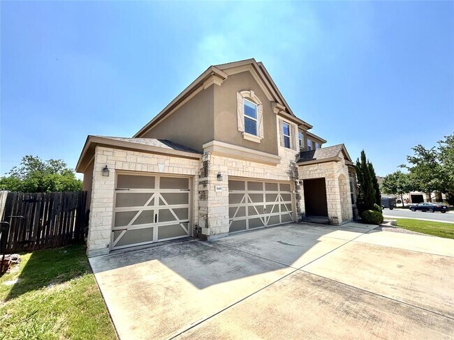 Building Photo - 31455 Kingsway Rd