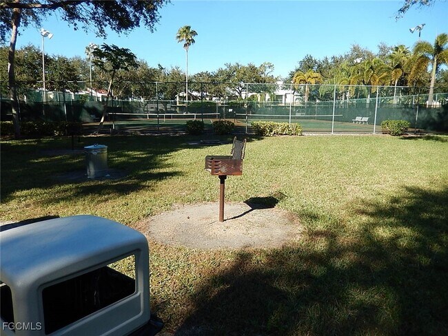 Building Photo - 12571 Equestrian Cir