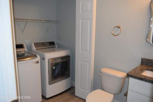 Building Photo - 1328 Hazel St NW